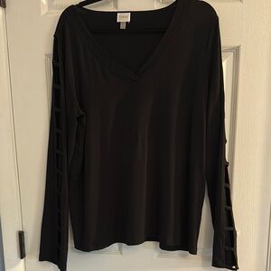 Black Cupio V-Neck Women's Top with Ladder Sleeves XL